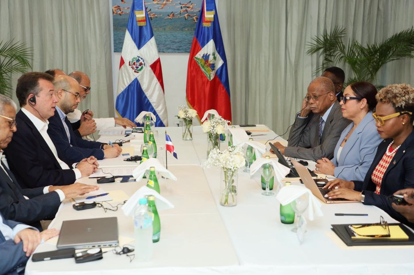 Haïti et la République dominicaine réitèrent leur détermination à intensifier le dialogue et la collaboration bilatérale